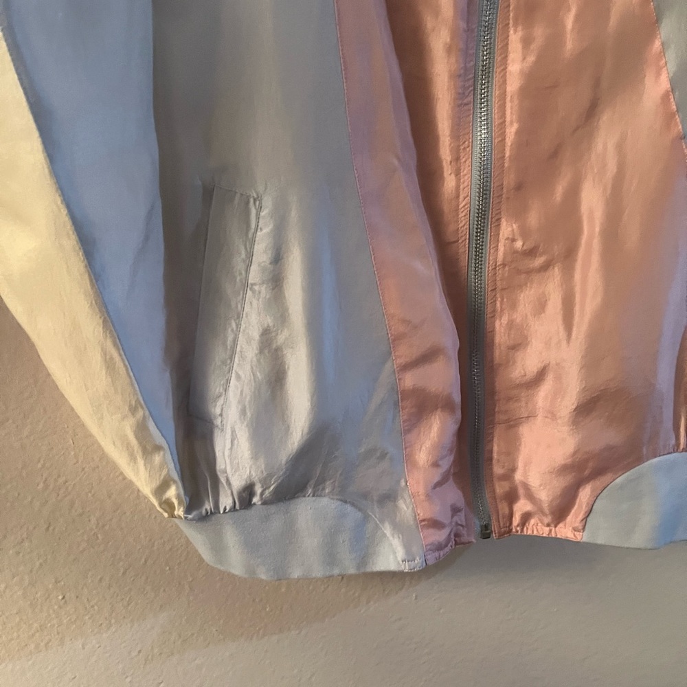 Pastel Light Colored Jacket - Picture 6 of 6